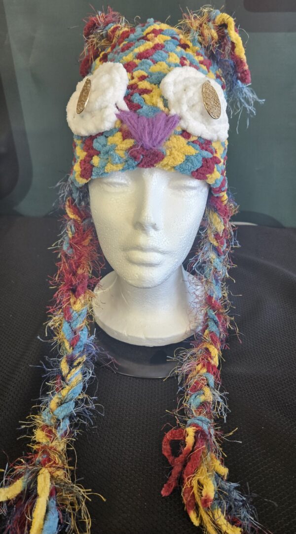 Crocheted Owl Hat: Youth Medium